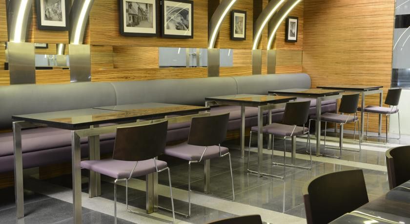 Warwick Stone 55 Hotel 4*