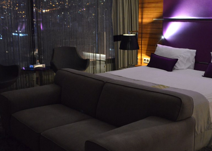 Warwick Stone 55 Hotel